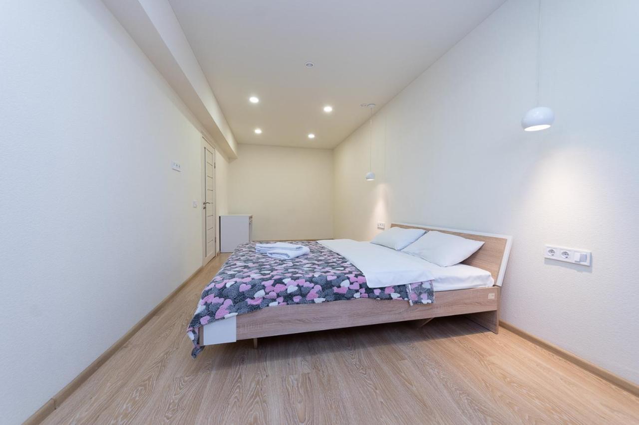 Aparthotel FlatRent SmartHouse à Kiev Extérieur photo